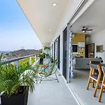 Penthouse Gardenias