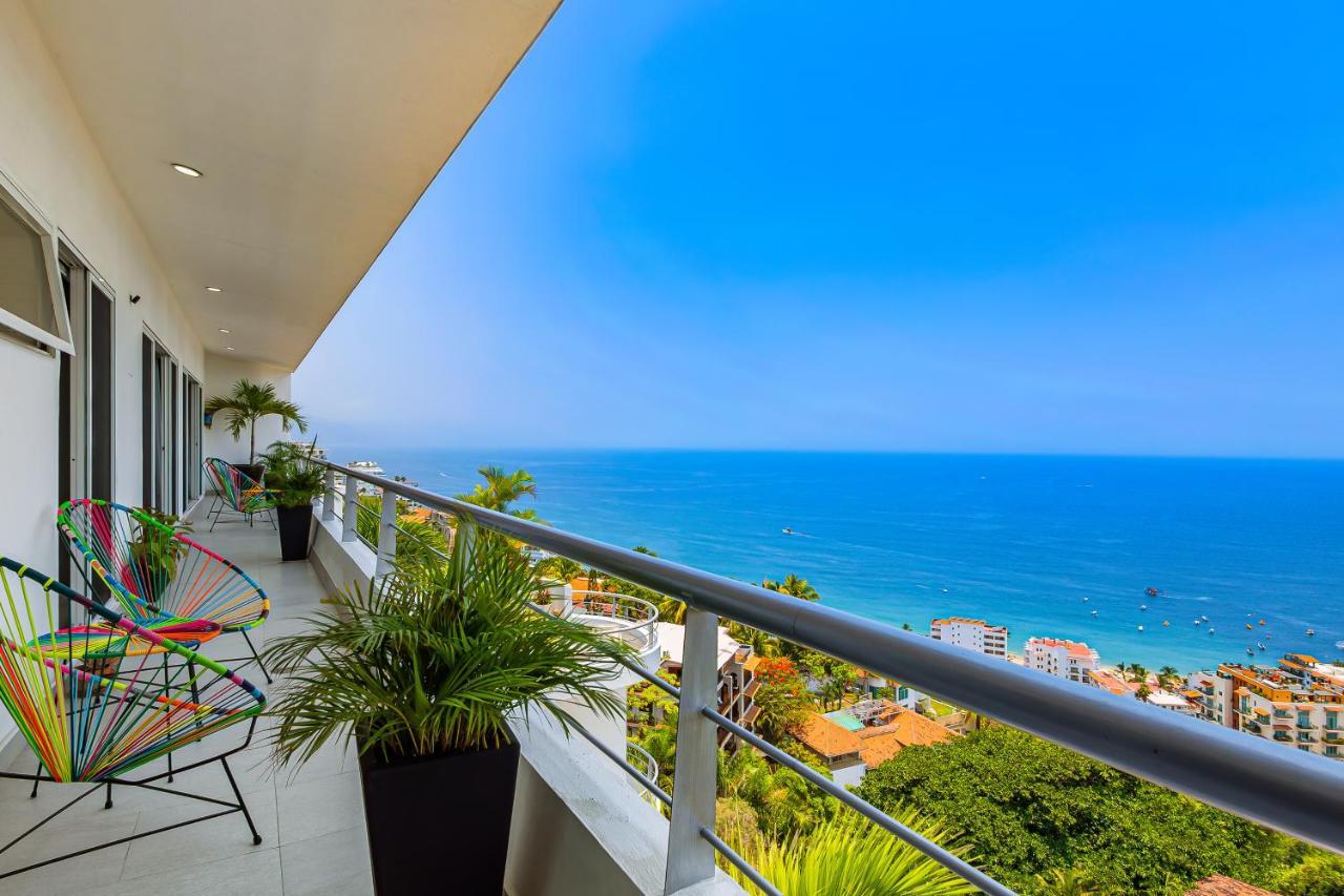 Penthouse Gardenias *