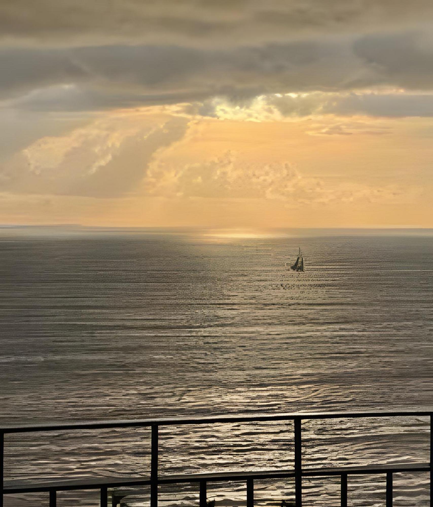 2condo With Balcony Sharing - Outstanding! Apartamento *