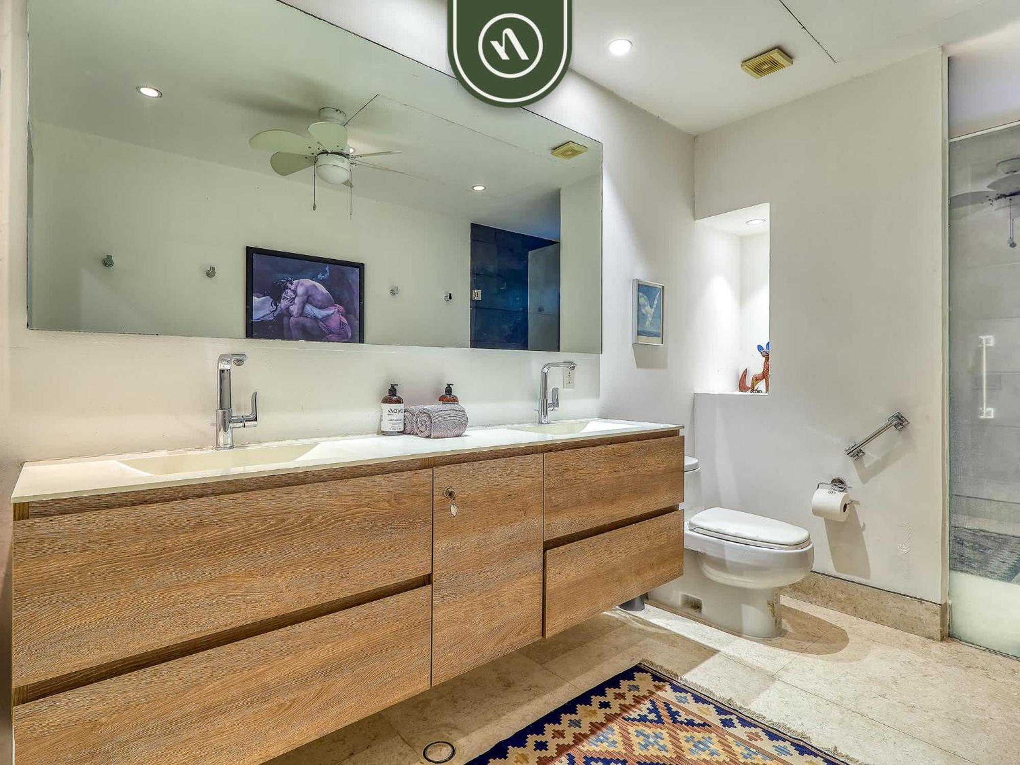 Apartment Luxury 3 Bedroom - Beachfront - Multiple Pools *