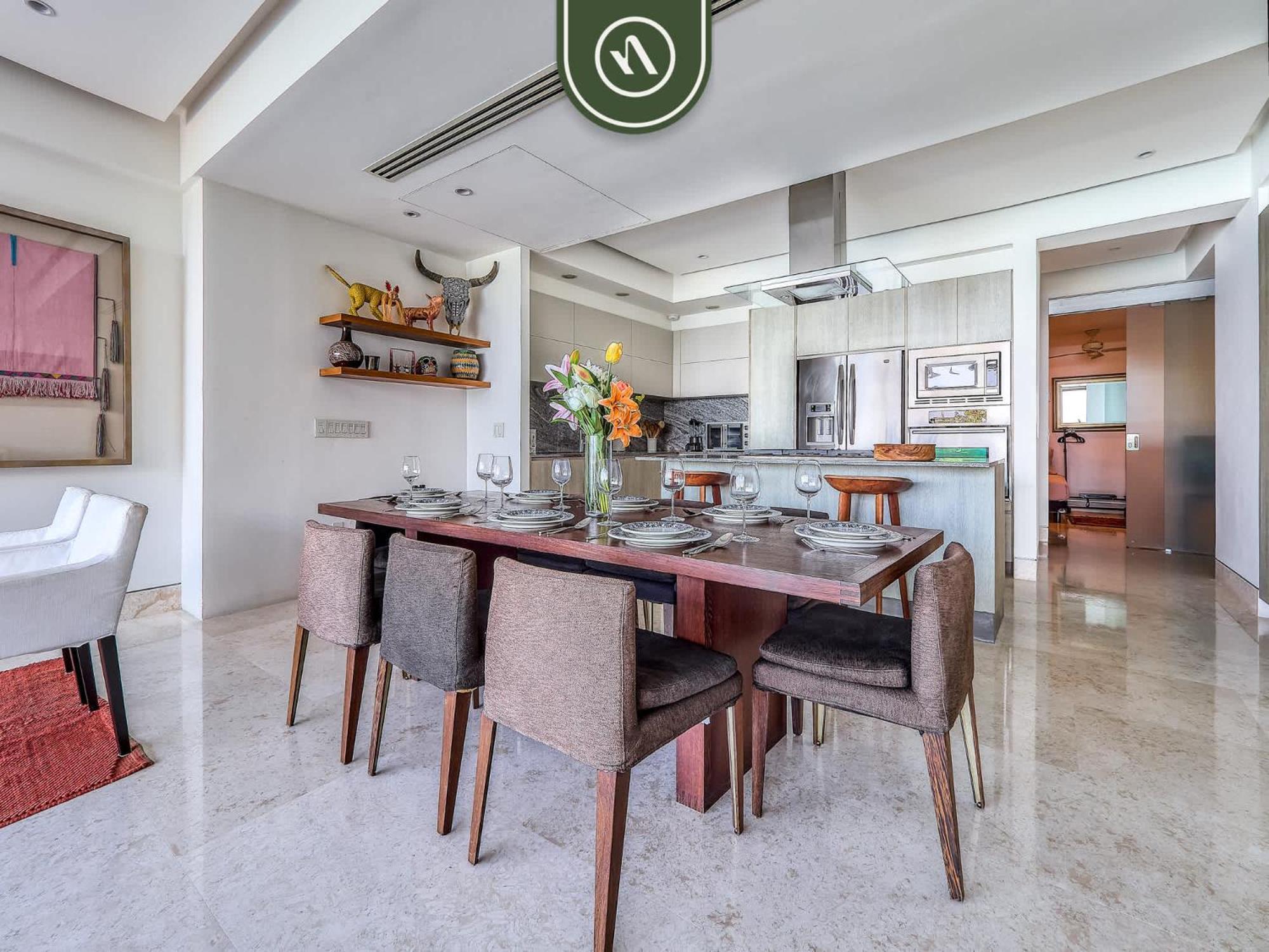 Apartment Luxury 3 Bedroom - Beachfront - Multiple Pools