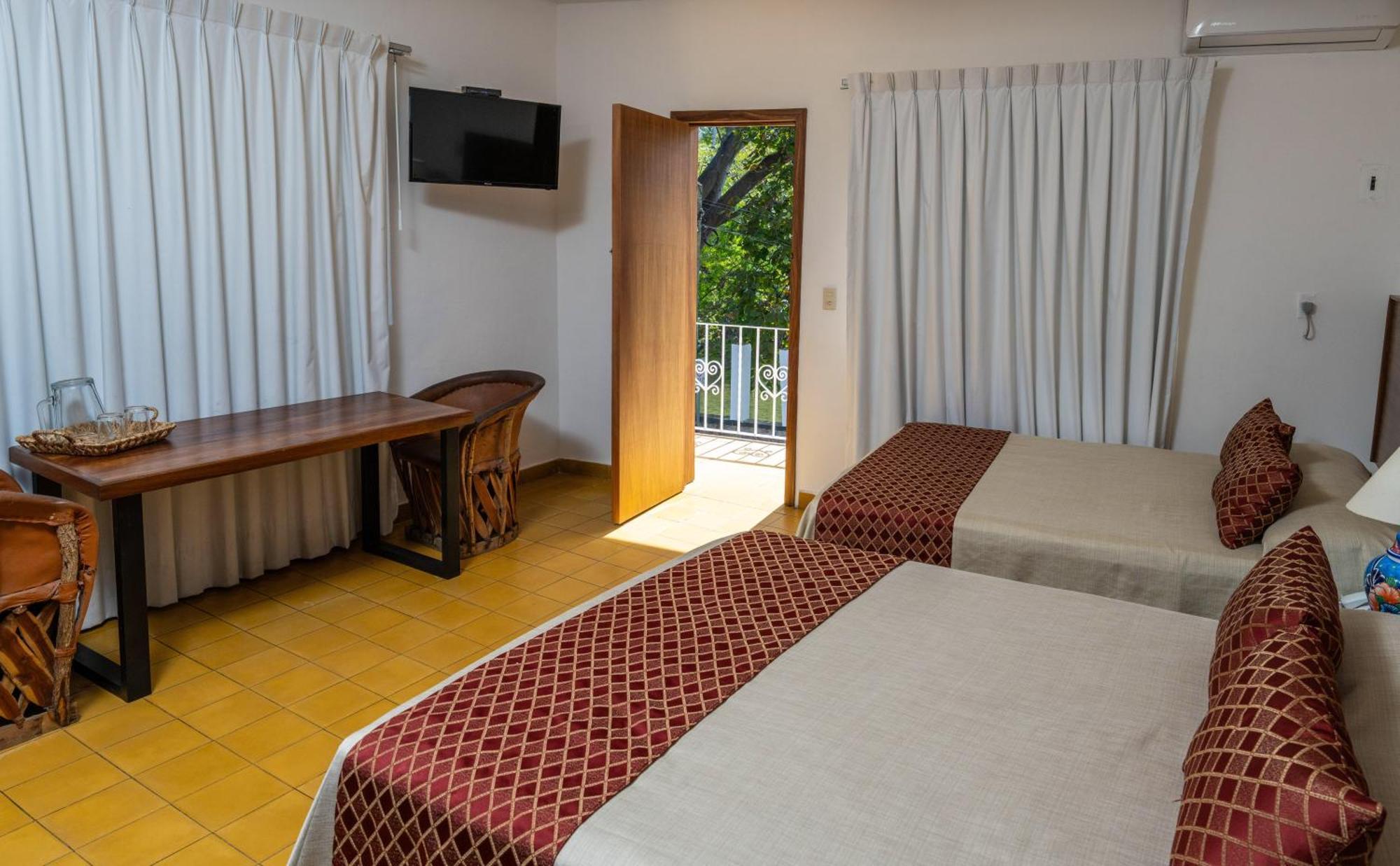 Encino Malecón Centro Hotel 3*