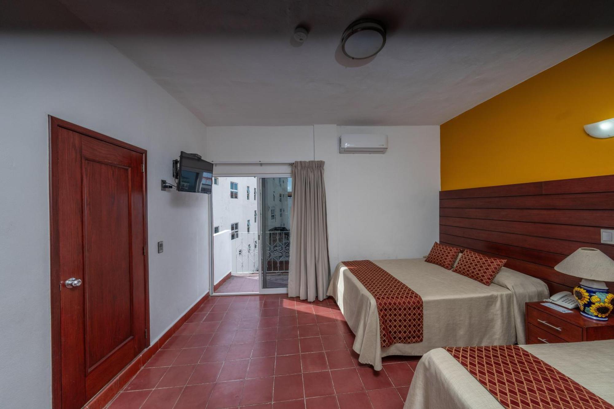 Hotel Encino Malecón Centro Puerto Vallarta