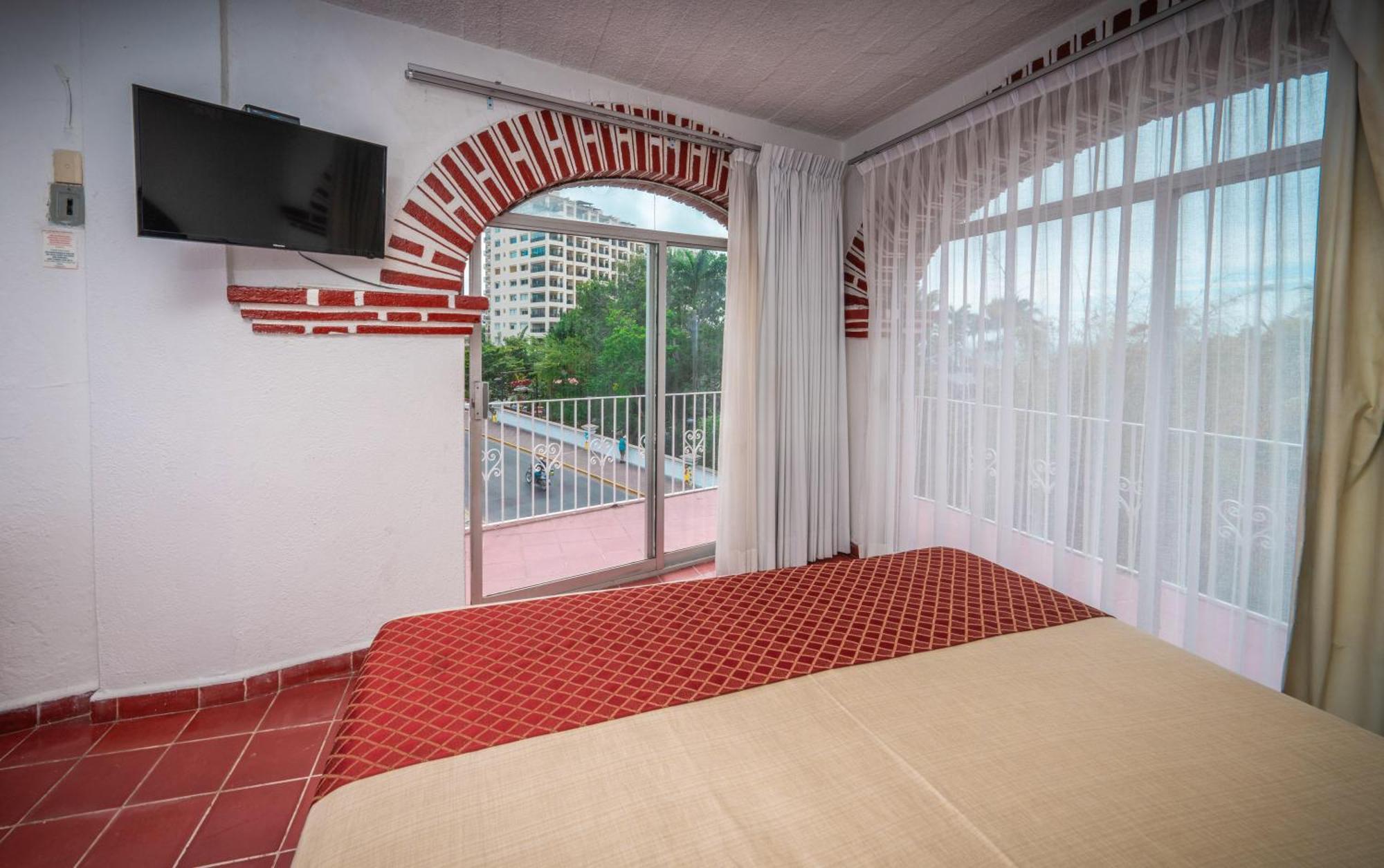 Hotel Encino Malecón Centro