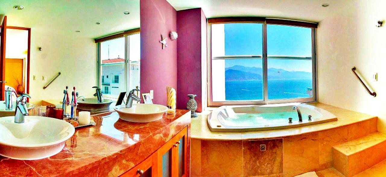Aparthotel Zamora's Unlimited Luxury Penthouse Puerto Vallarta