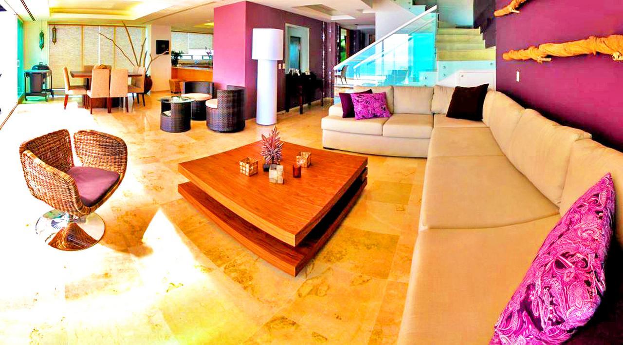 Zamora's Unlimited Luxury Penthouse