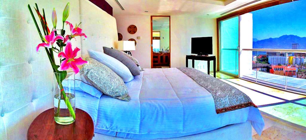 Zamora's Unlimited Luxury Penthouse