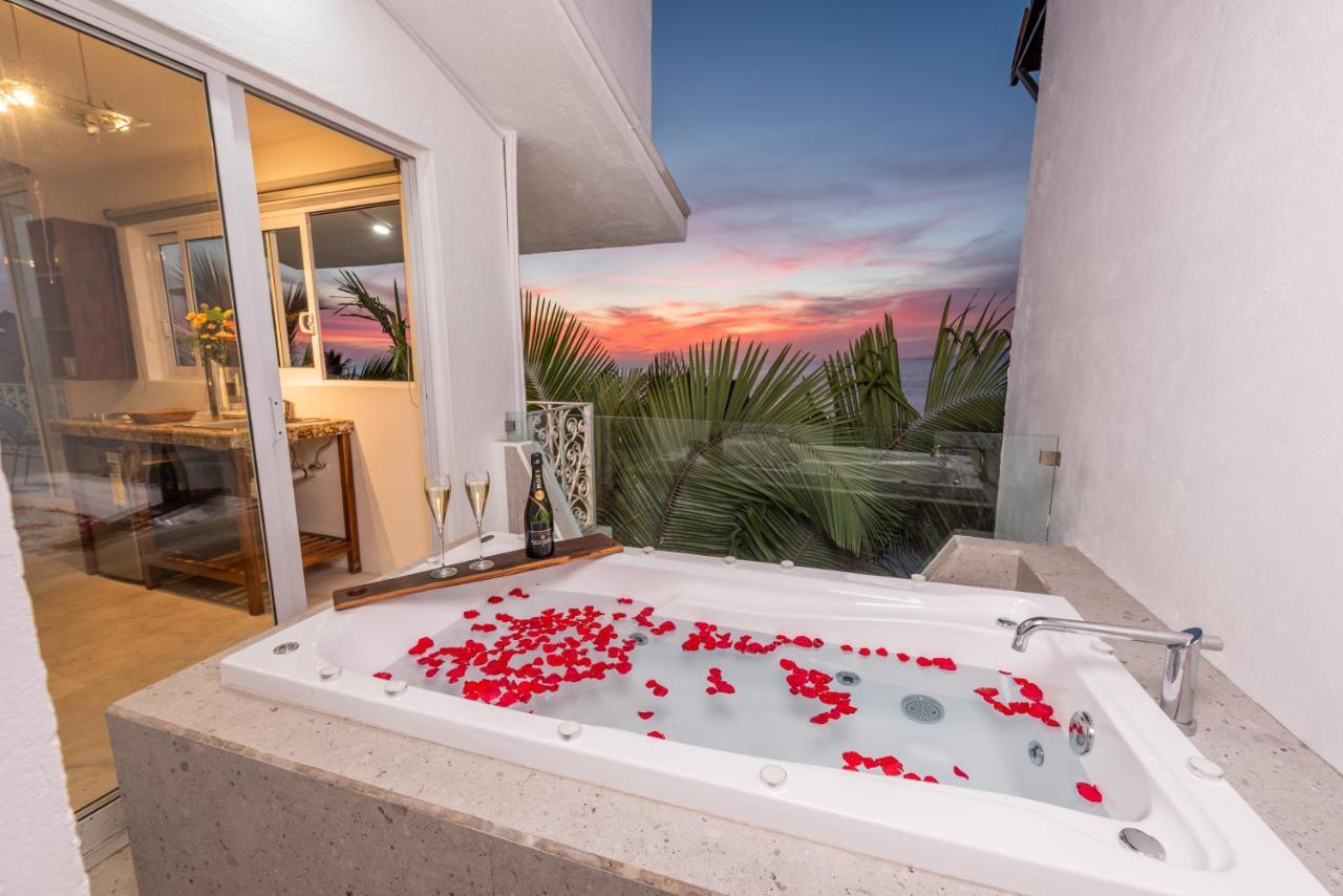 Apartahotel La Casa Blanca Puerto Vallarta