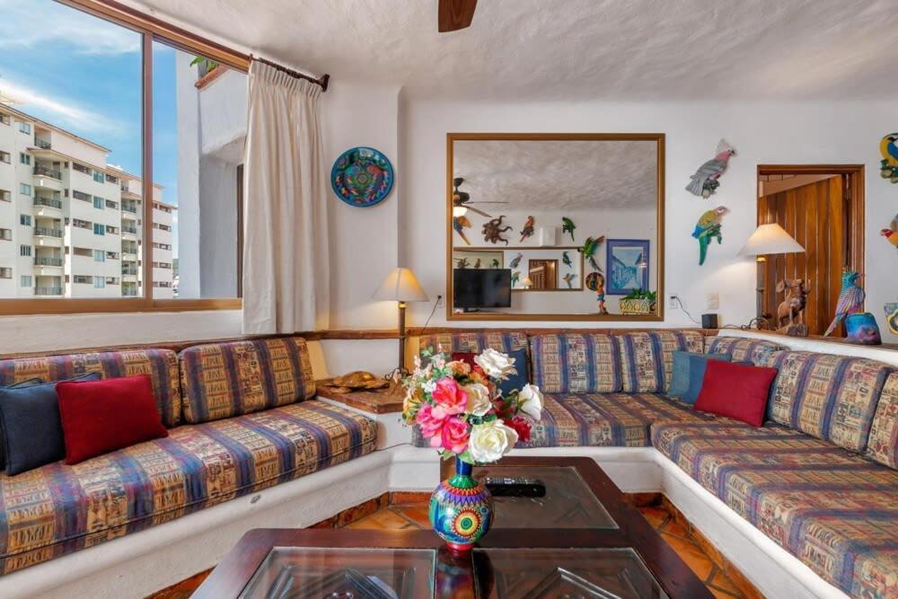 Apartment Ocean View 2br Condo-balcony-beach-pool Puerto Vallarta
